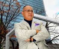 ロングライフホールディング株式会社 代表取締役社長 遠藤 正一